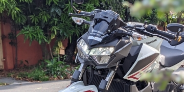 Kawasaki Z400 Review : Beginner Friendly?