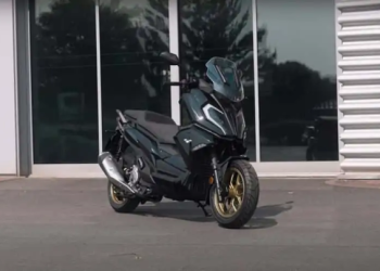 Lexmoto launches new Nexus 125 sporty 125cc scooter in the UK