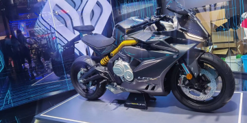 Benda LFR 700: A New Sportbike From China With A Honda-Like Engine