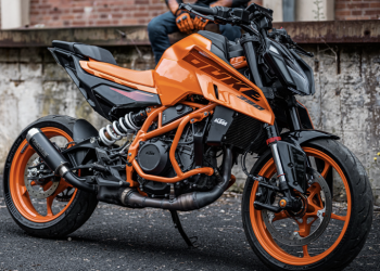 2024 KTM Duke 390