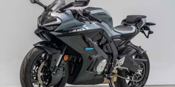 CFMOTO Unveils the 675SR, three-cylinder engine sportsbike