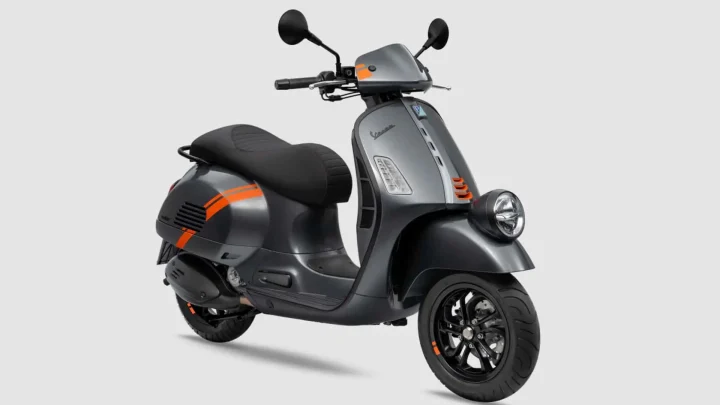 vespa goes sleek and sporty with new travolgente gray