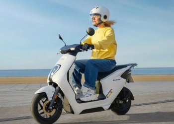 Honda Teases First Electric Scooter in the Philippines, Likely EM1-e